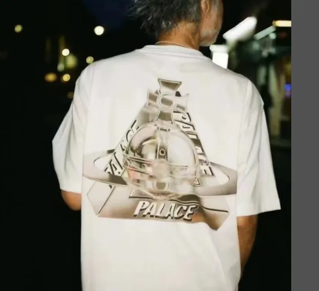 PALACE X VIVIENNE WESTWOOD Collaboration TEE by Empress Dowager