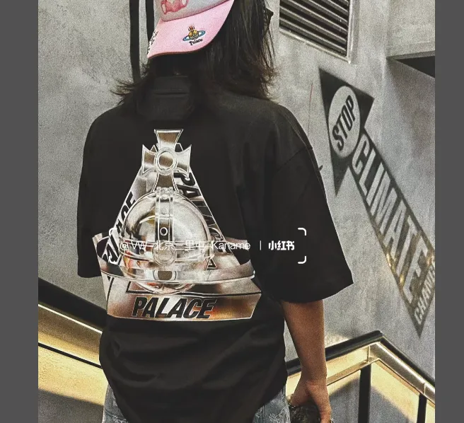 PALACE X VIVIENNE WESTWOOD Collaboration TEE by Empress Dowager