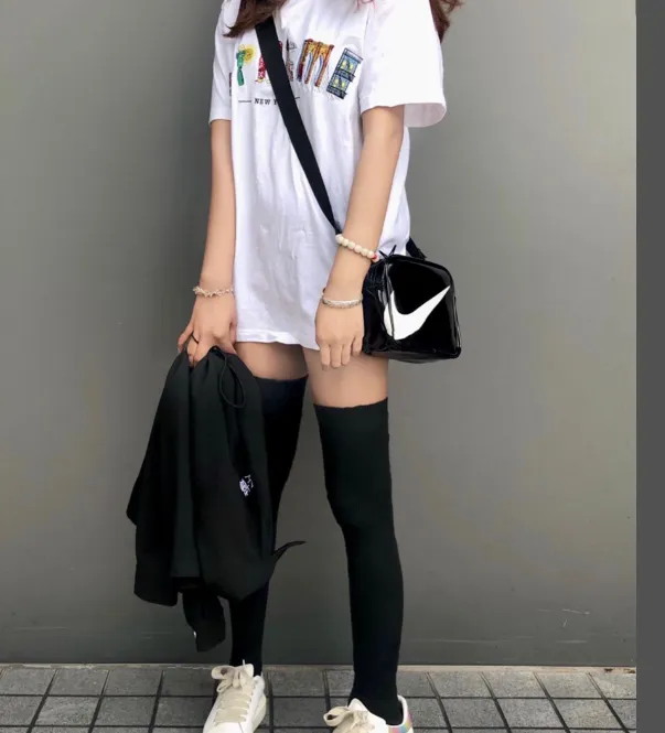 19SS City Arc Tee City Embroidery Logo Arc Rainbow Short sleeved T-shirt Black and White S M L XL