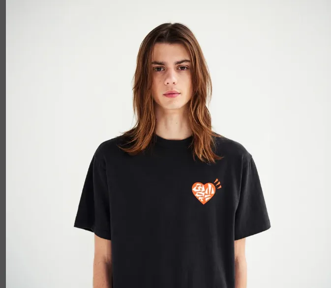 HUMAN MADE Chinese New Year SS25 Snake Year Theme Limited Edition Heart Wrapped Snake Pattern Printed Round Neck Short Sleeve T-shirt