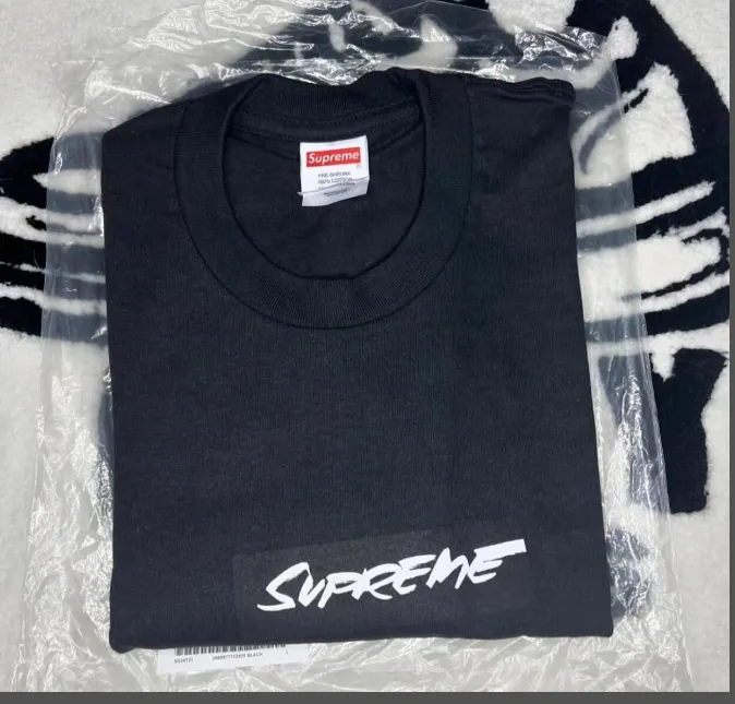 24SS Futura Box Logo Tee Black and White S M L XL