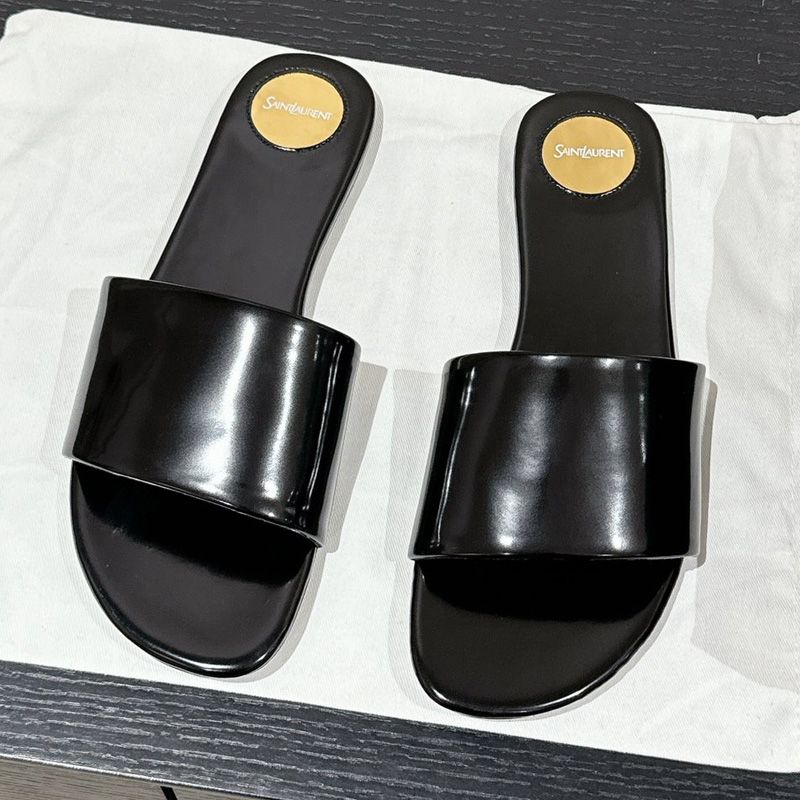 Saint Laurent Carlyle Slides Women Glazed Leather Black