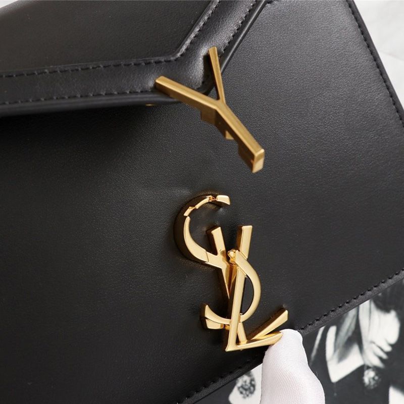 Saint Laurent Cassandra Clasp Bag In Smooth Leather Black Gold