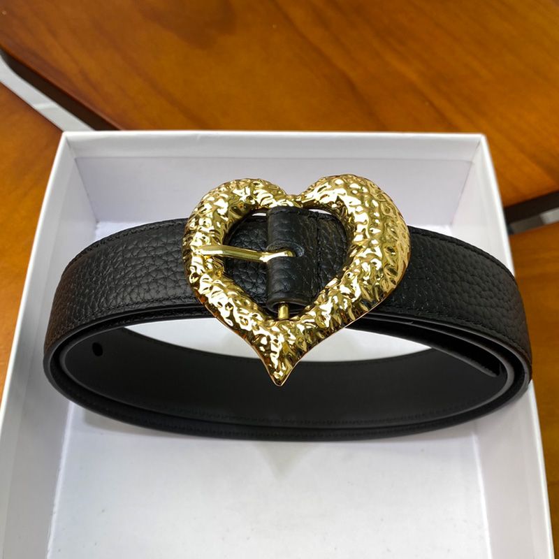 Saint Laurent Heart Belt In Grained Leather Black Gold