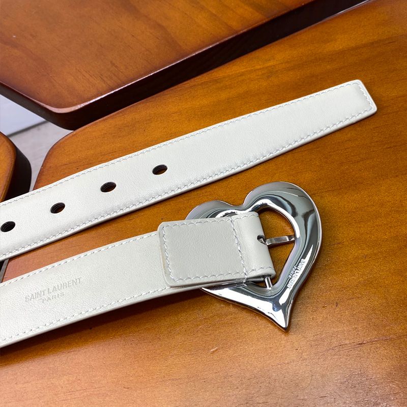 Saint Laurent Heart Belt In Nappa Leather White Silver