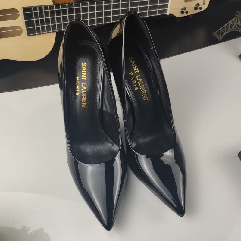 Saint Laurent Instinct Pumps Women Patent Leather Black