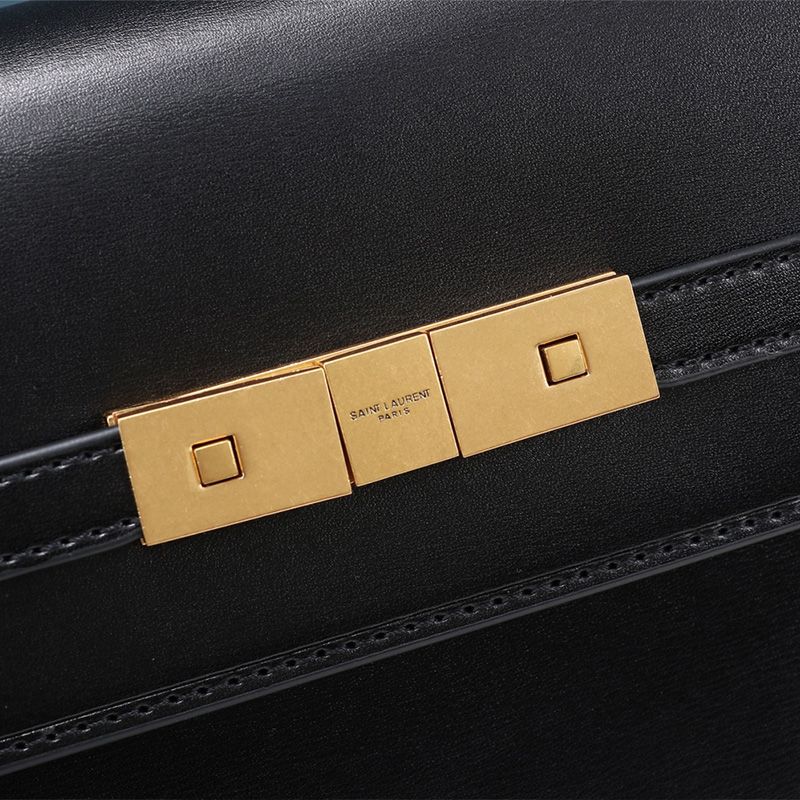 Saint Laurent Manhattan Shoulder Bag In Smooth Leather Black Gold