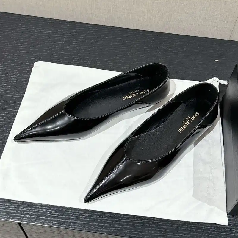 Saint Laurent Nour Flats Women Patent Leather Black