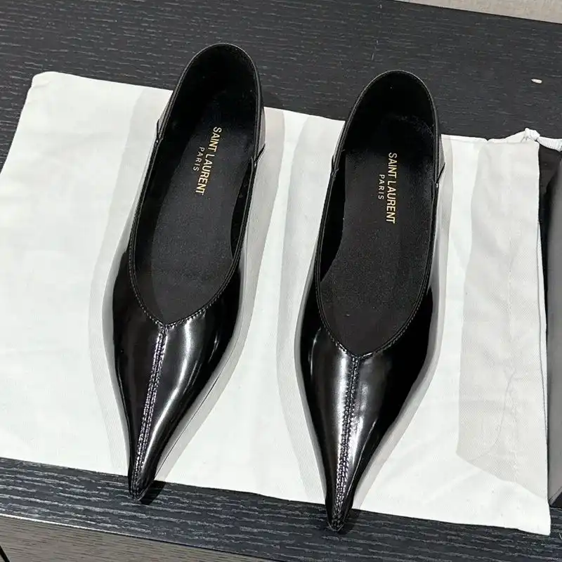 CHEAP Saint Laurent Nour Flats Women Patent Leather Black