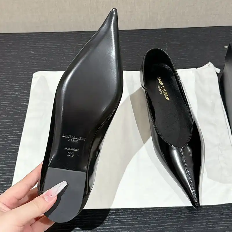 CHEAP Saint Laurent Nour Flats Women Patent Leather Black