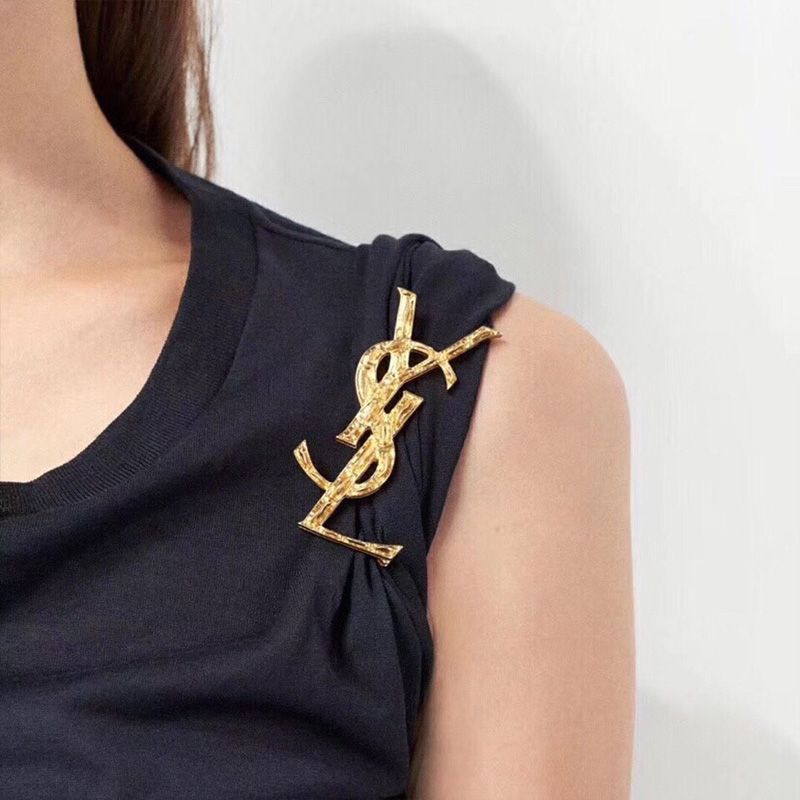 Saint Laurent Opyum Brooch In Bamboo Metal Gold