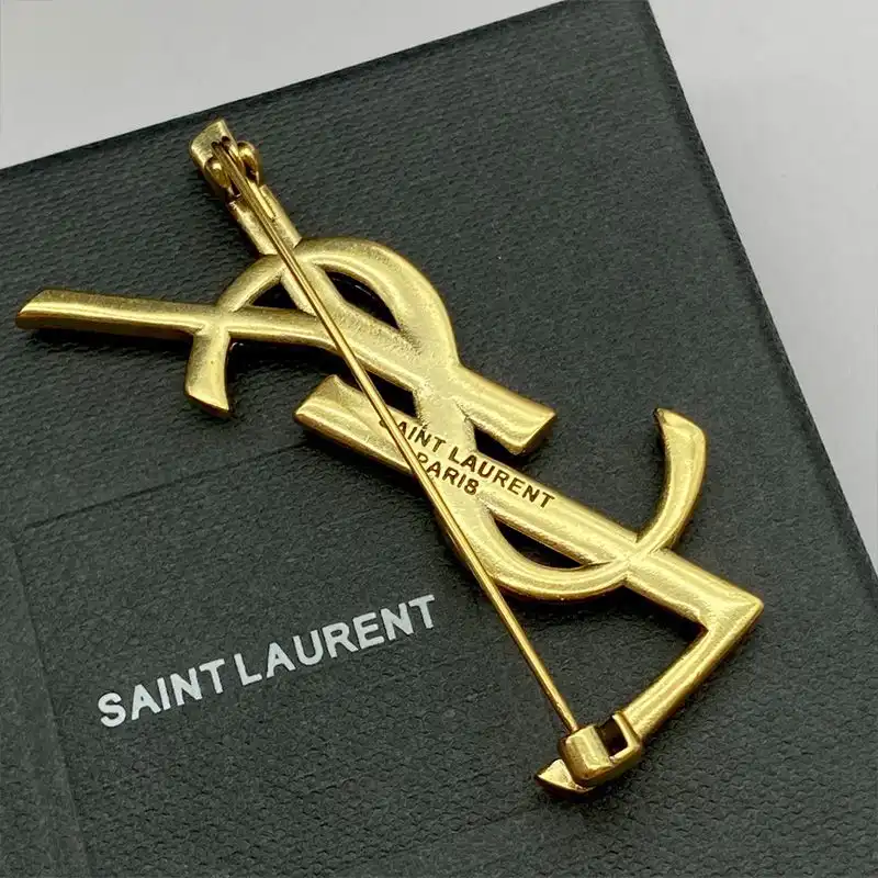 CHEAP Saint Laurent Opyum Brooch In Snake Metal Gold