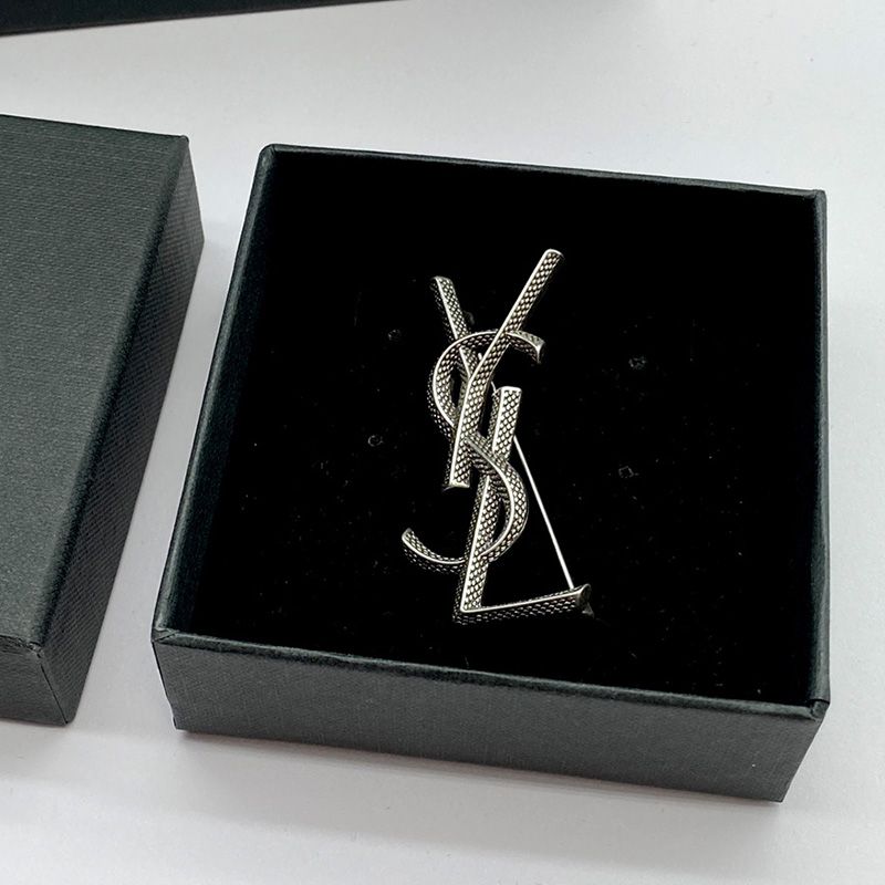 Saint Laurent Opyum Brooch In Snake Metal Silver