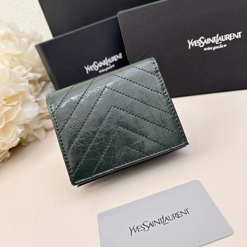 Saint Laurent Small Cassandra Bifold Wallet In Crinkled Matelasse Leather Green