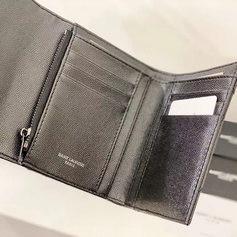 Saint Laurent Small Envelope Trifold Wallet In Grained Matelasse Leather Black