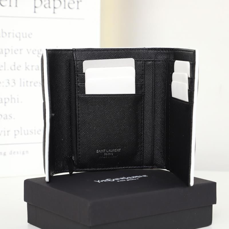 Saint Laurent Small Envelope Trifold Wallet In Mixed Grained Matelasse Leather Black White