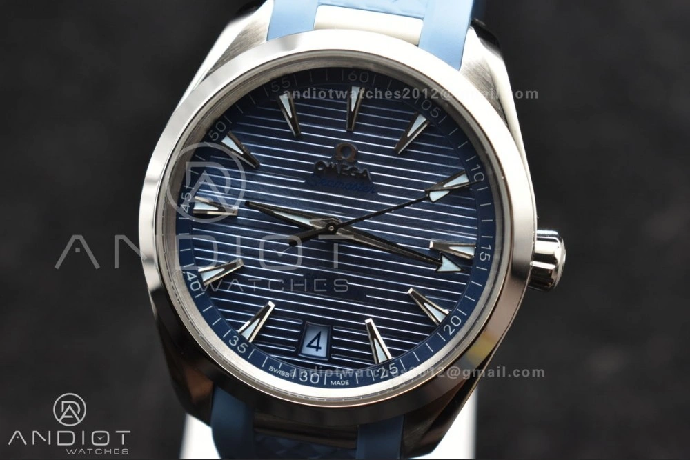 Aqua Terra 41mm VSF 1:1 Best Edition Summer Blue Dial on Blue Rubber Strap A8900 Super Clone