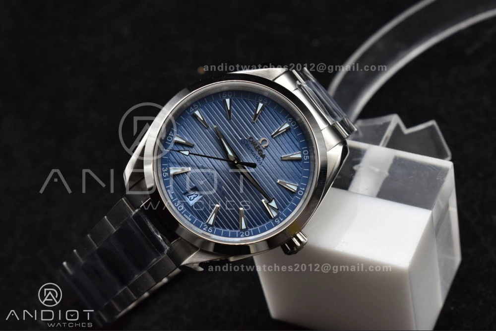 Aqua Terra 41mm VSF 1:1 Best Edition Summer Blue Dial on Stainless Bracelet A8900 Super Clone