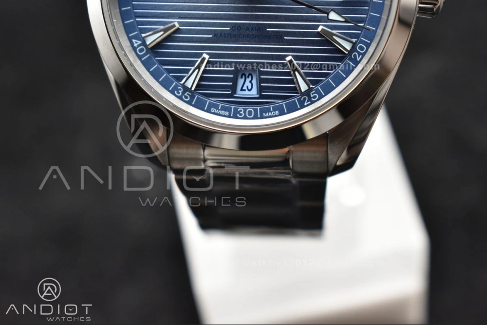 Aqua Terra 41mm VSF 1:1 Best Edition Summer Blue Dial on Stainless Bracelet A8900 Super Clone