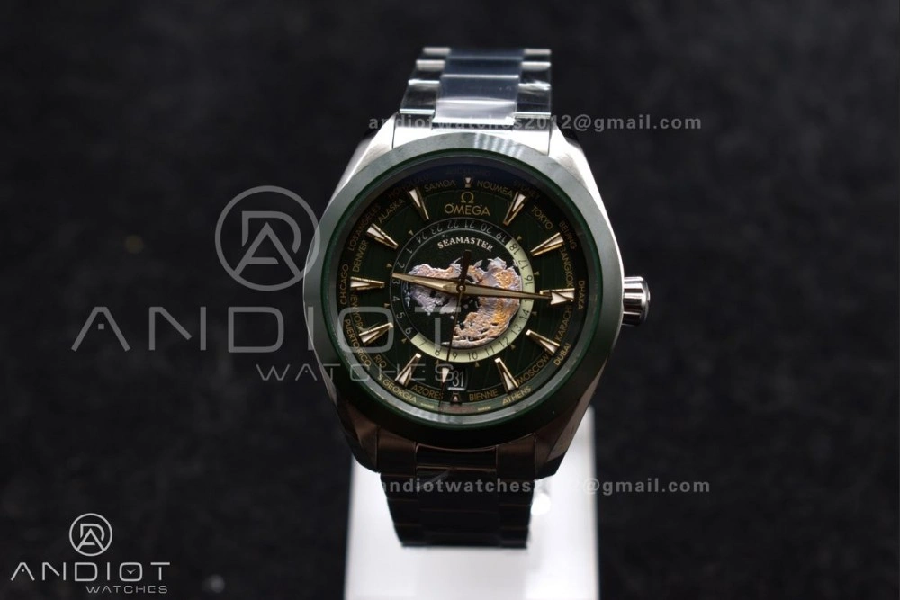 Aqua Terra GMT Worldtimer 43mm Green Ceramic VSF 1:1 Best Edition on SS Bracelet A8938 Super Clone