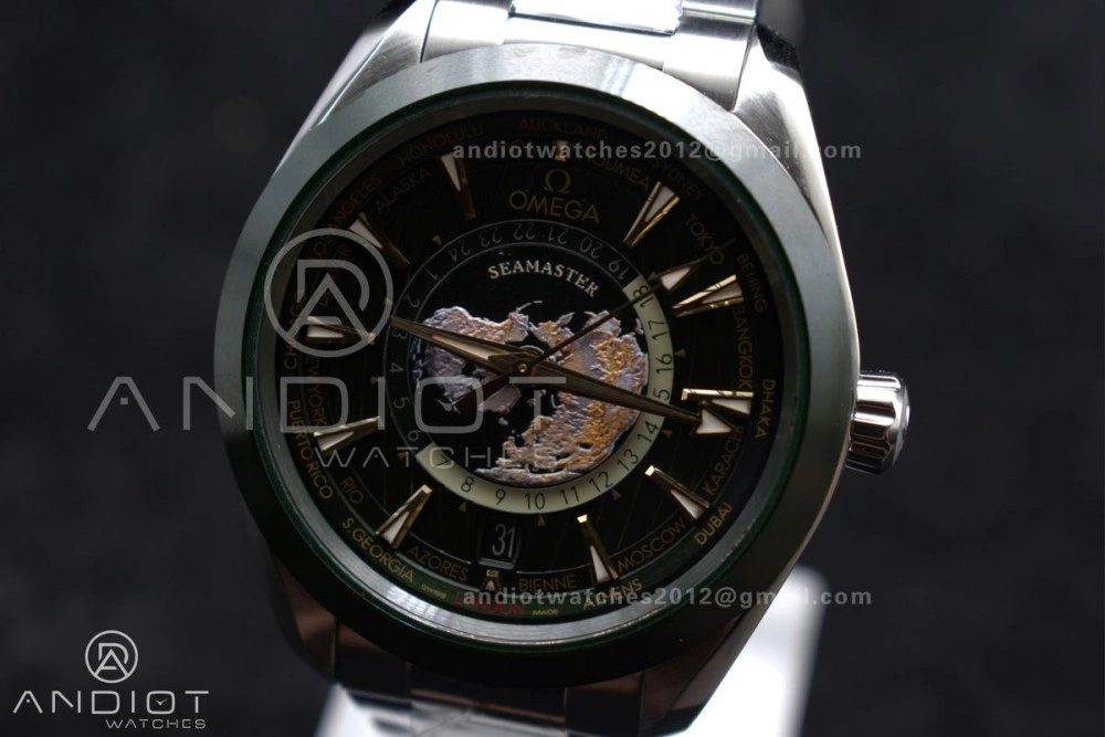 Aqua Terra GMT Worldtimer 43mm Green Ceramic VSF 1:1 Best Edition on SS Bracelet A8938 Super Clone