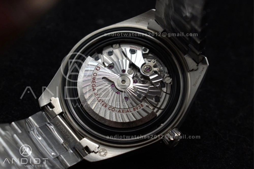 Aqua Terra GMT Worldtimer 43mm Green Ceramic VSF 1:1 Best Edition on SS Bracelet A8938 Super Clone