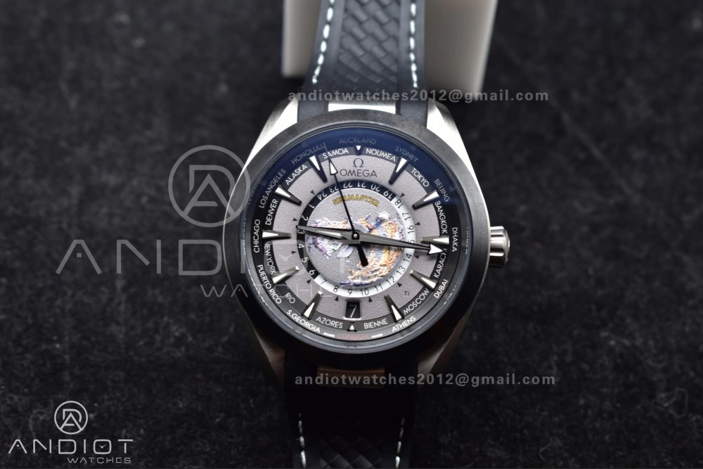 Aqua Terra GMT Worldtimer 43mm Titanium VSF 1:1 Best Edition on SS Bracelet A8938 Super Clone