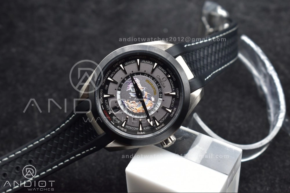 Aqua Terra GMT Worldtimer 43mm Titanium VSF 1:1 Best Edition on SS Bracelet A8938 Super Clone