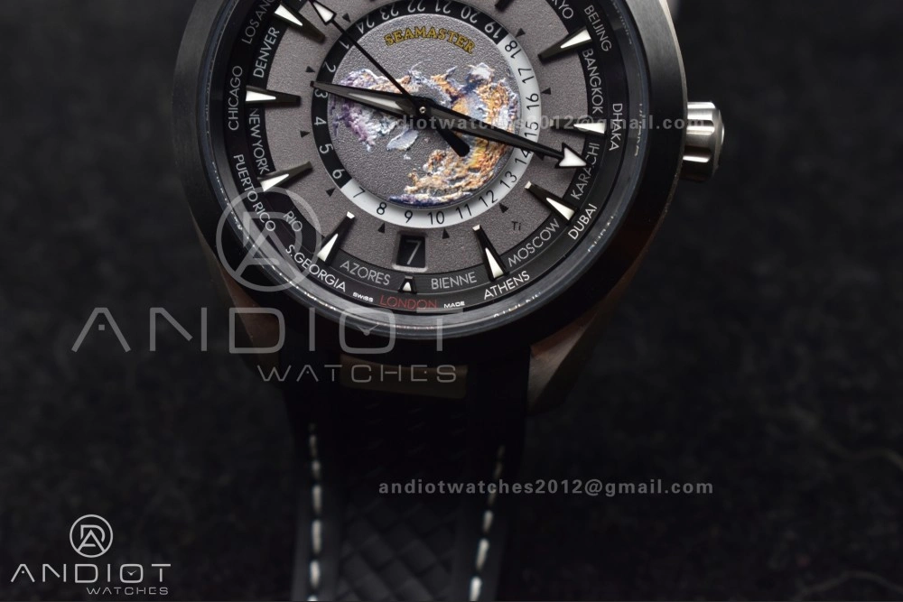 Aqua Terra GMT Worldtimer 43mm Titanium VSF 1:1 Best Edition on SS Bracelet A8938 Super Clone