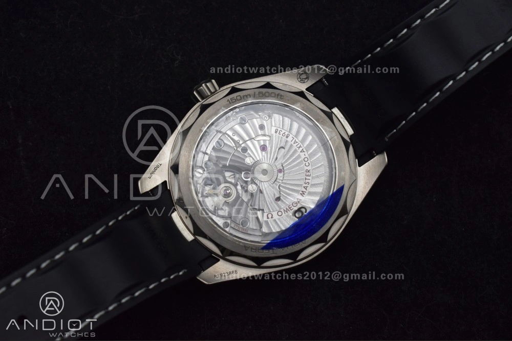 Aqua Terra GMT Worldtimer 43mm Titanium VSF 1:1 Best Edition on SS Bracelet A8938 Super Clone