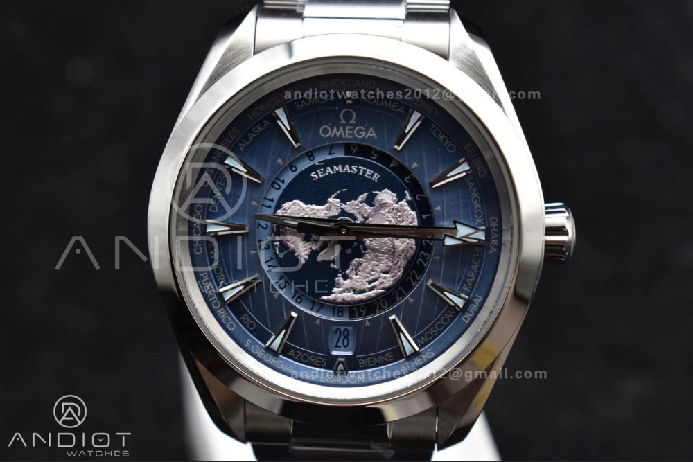 Aqua Terra GMT Worldtimer 43mm VSF 1:1 Best Edition Summer Blue Dial On Stainless Bracelet A8938 Super Clone