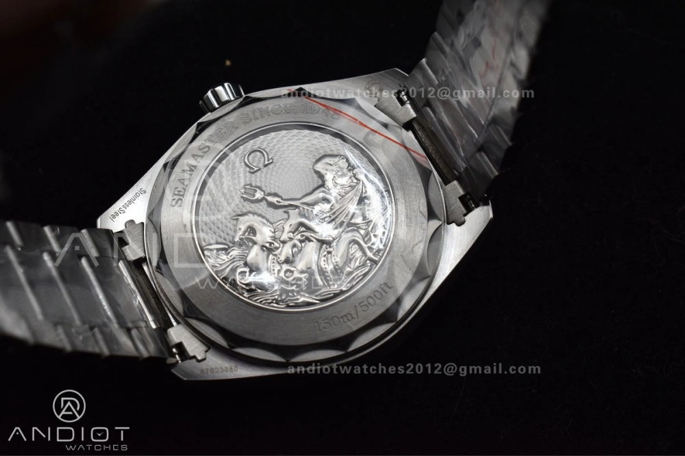 Aqua Terra GMT Worldtimer 43mm VSF 1:1 Best Edition Summer Blue Dial On Stainless Bracelet A8938 Super Clone