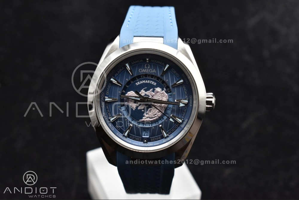 Aqua Terra GMT Worldtimer 43mm VSF 1:1 Best Edition Summer Blue Dial on Blue Rubber Strap A8938 Super Clone