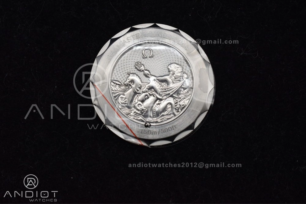 Aqua Terra GMT Worldtimer 43mm VSF 1:1 Best Edition Summer Blue Dial on Blue Rubber Strap A8938 Super Clone