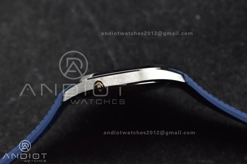 Aquanaut 5167G 42mm SS 3KF 1:1 Best Edition Blue Dial on Blue Rubber Strap A330 Super Clone V3