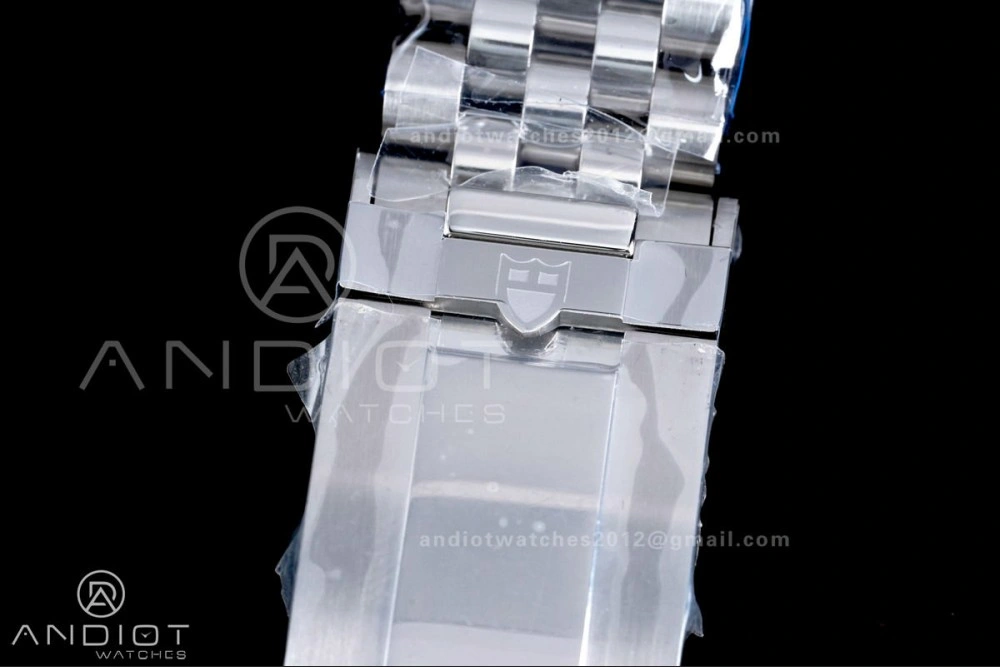 Black Bay 39mm SS KRF 1:1 Best Edition Anthracite Dial on Jubilee Bracelet SW200