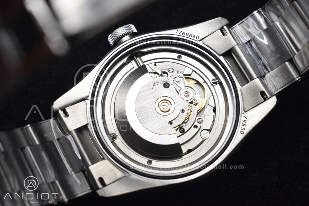 Black Bay GMT Pepsi Blue Red Bezel ZF 1:1 Best Edition White Dial on SS Bracelet A2836