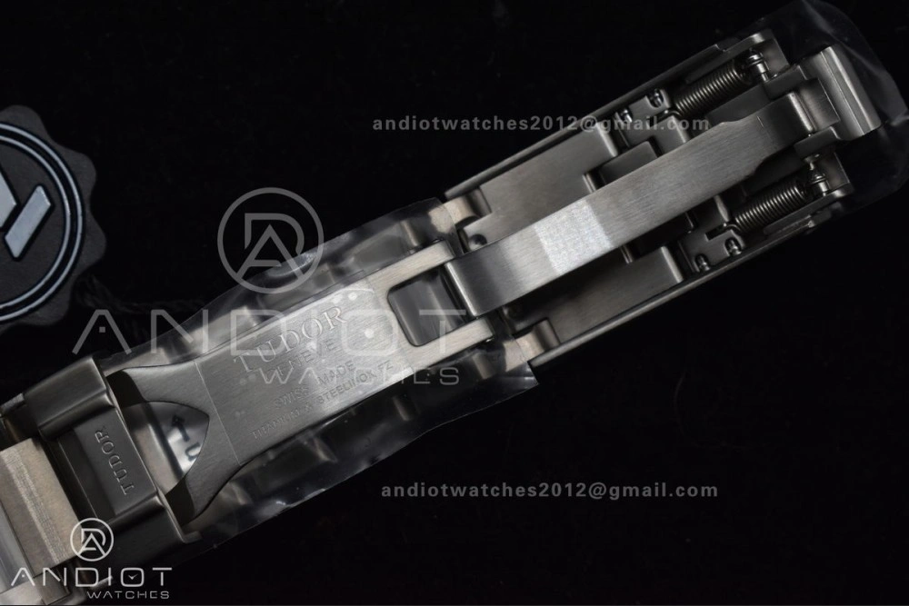 Blue Pelagos ZF 1:1 Best Edition on Titanium Bracelet A2824 V5