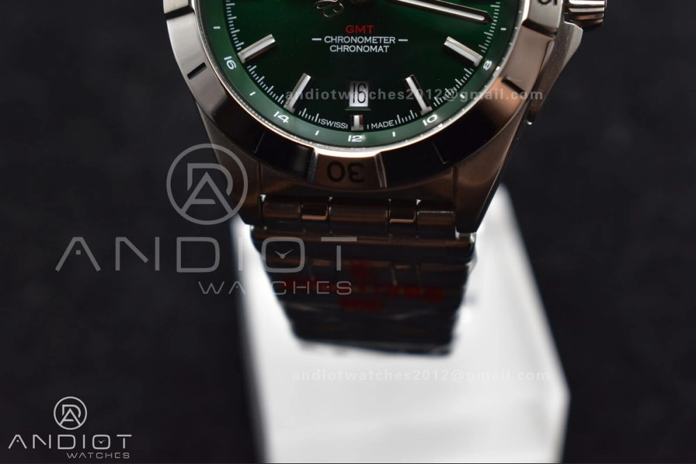 Breitling BLS Factory Chronomat Automatic 1:1 Best Edition GMT 40mm Green Dial On SS Bracelet A2836