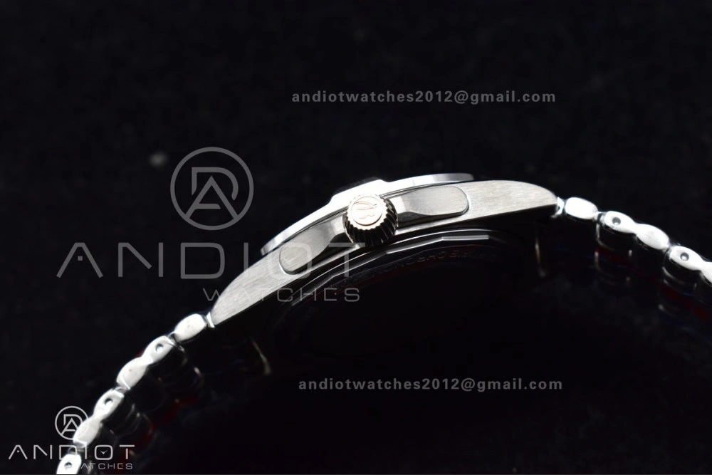 Breitling BLS Factory Chronomat Automatic 1:1 Best Edition GMT 40mm Grey Dial on SS Bracelet A2836