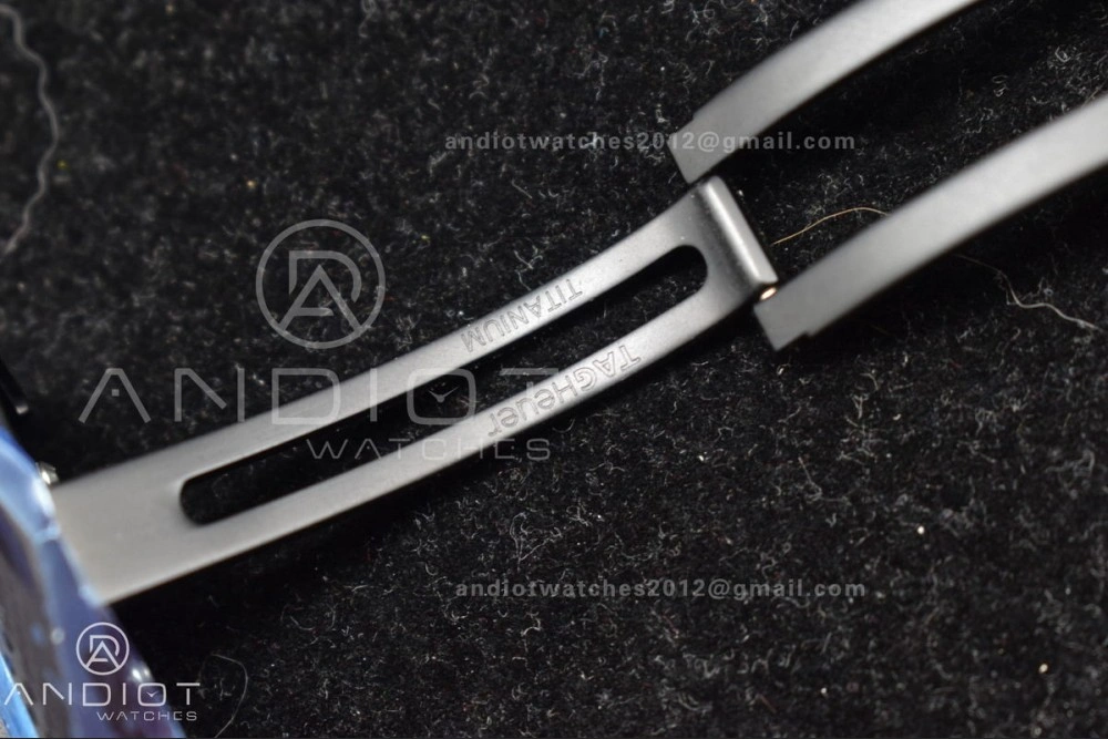 Carrera Cal. HEUER 01 45mm RG RU Blk XF A1887