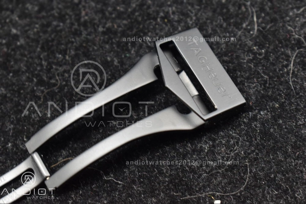 Carrera Cal. HEUER 01 45mm RG RU Blk XF A1887