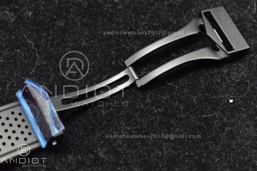 Carrera Cal. HEUER 01 45mm RG RU Blk XF A1887