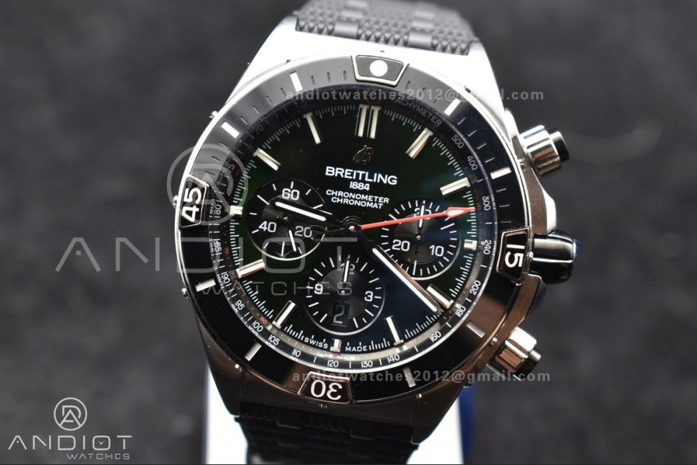 Chronomat B01 44mm SS BLSF 1:1 Best Edition Green Dial On Robber Bracelet A7750