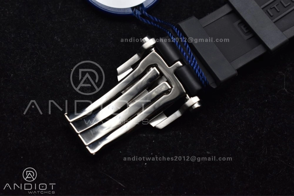 Chronomat B01 44mm SS BLSF 1:1 Best Edition Green Dial On Robber Bracelet A7750