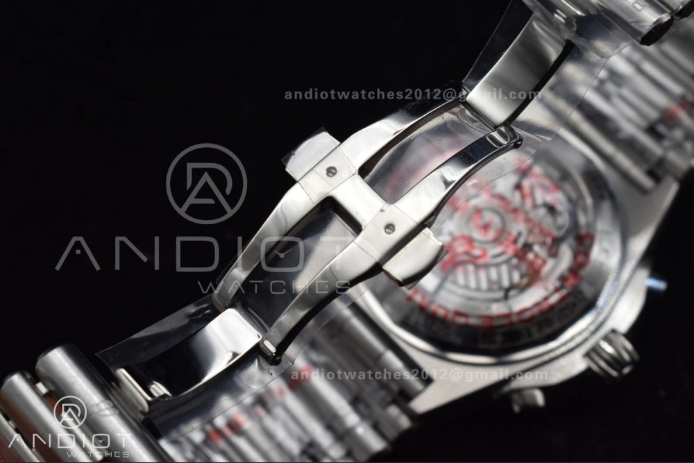 Chronomat B01 44mm SS BLSF 1:1 Best Edition Red Dial On SS Bracelet A7750
