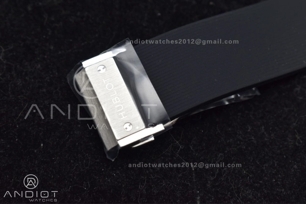 Classic Fusion 45mm RG HBF 1:1 Best Edition Black Dial on Black Gummy Strap A2892