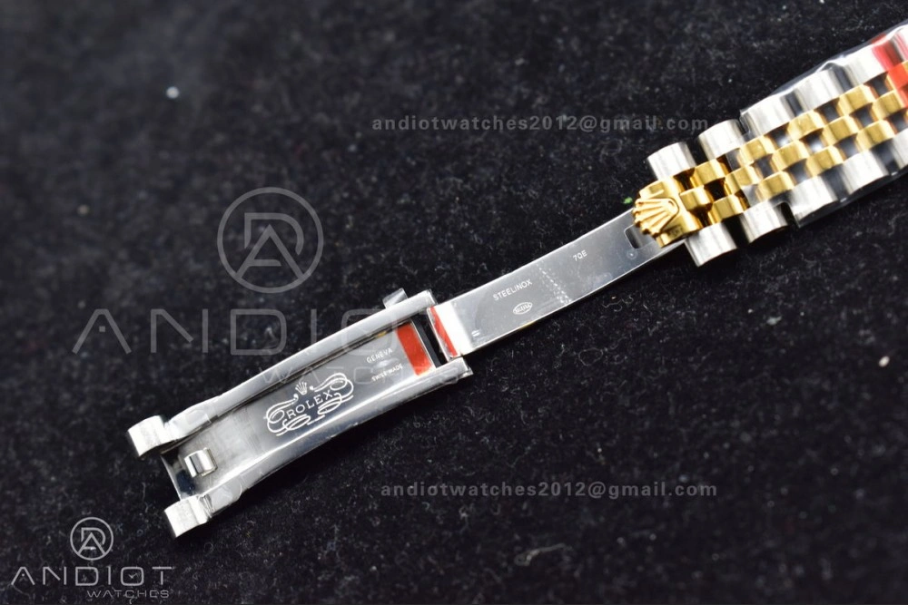 DateJust 31 Ladies 278289 WF 316L Steel Green Dial Fluted Bezel and Markers on President Syle Bracelet