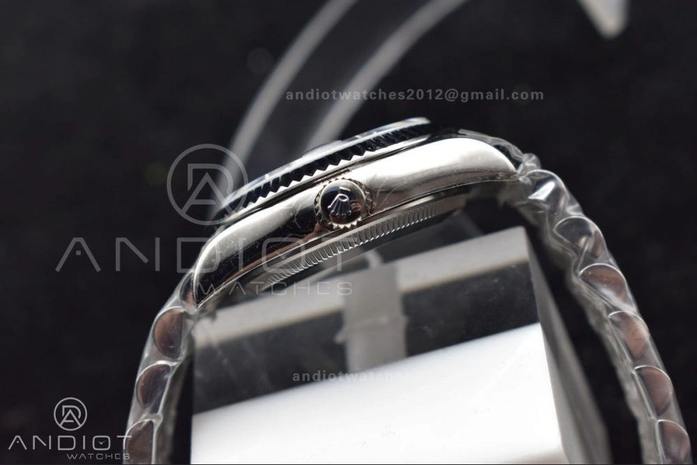 DateJust 31 Ladies 278289 WF 316L Steel Green Dial Stick Markers on President Syle Bracelet