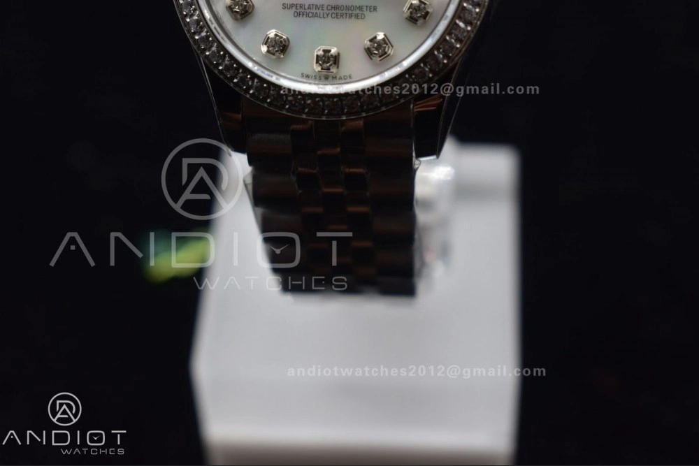 DateJust 31 Ladies 278289 WF 316L Steel White Dial Fluted Bezel On President Syle Bracelet